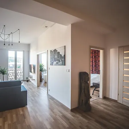 The Grand View Apartment