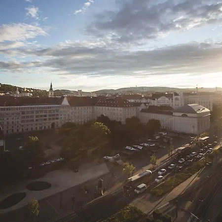 The Grand View * Budapeste